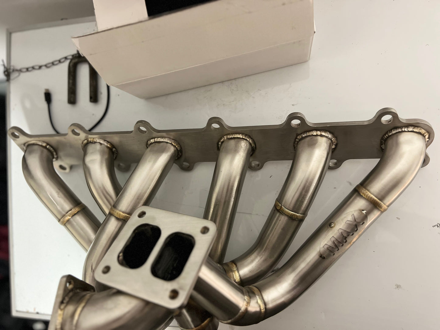 Barra High Mount Manifold